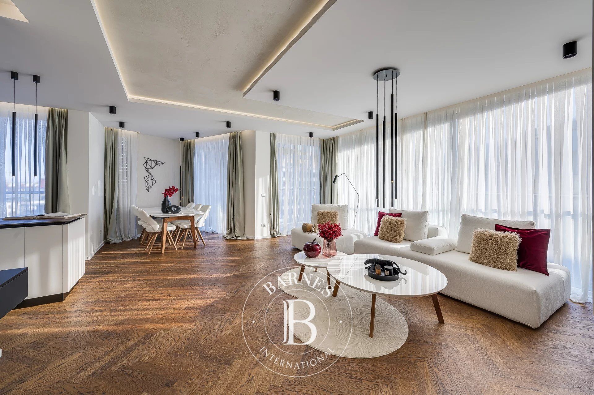 Stylishly furnished brand new two-bedroom apartment - picture 1