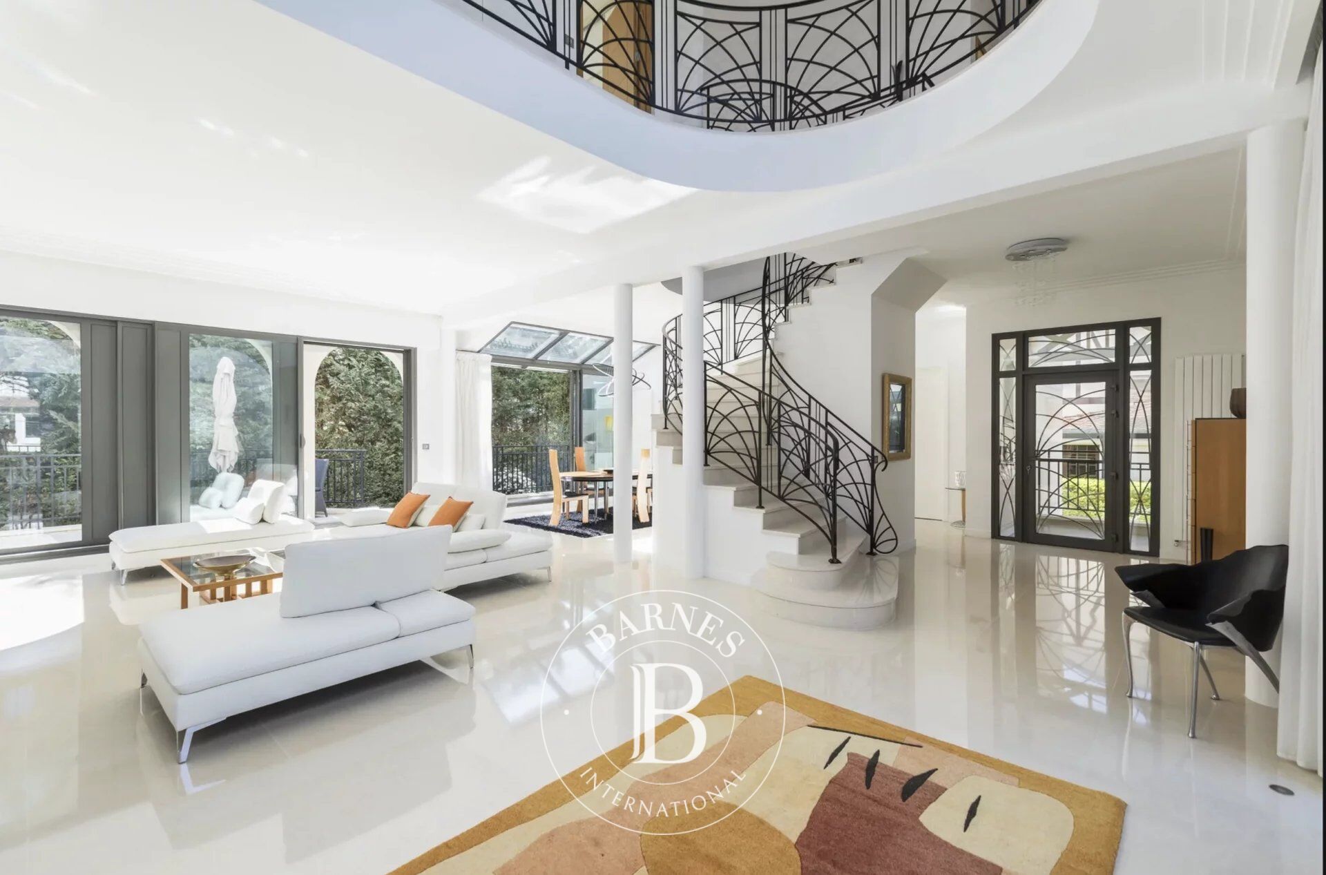 Villa Saint-Maur-des-Fossés - picture 1