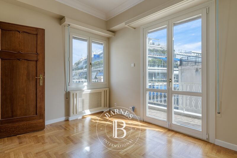 À louer Appartement | Athens