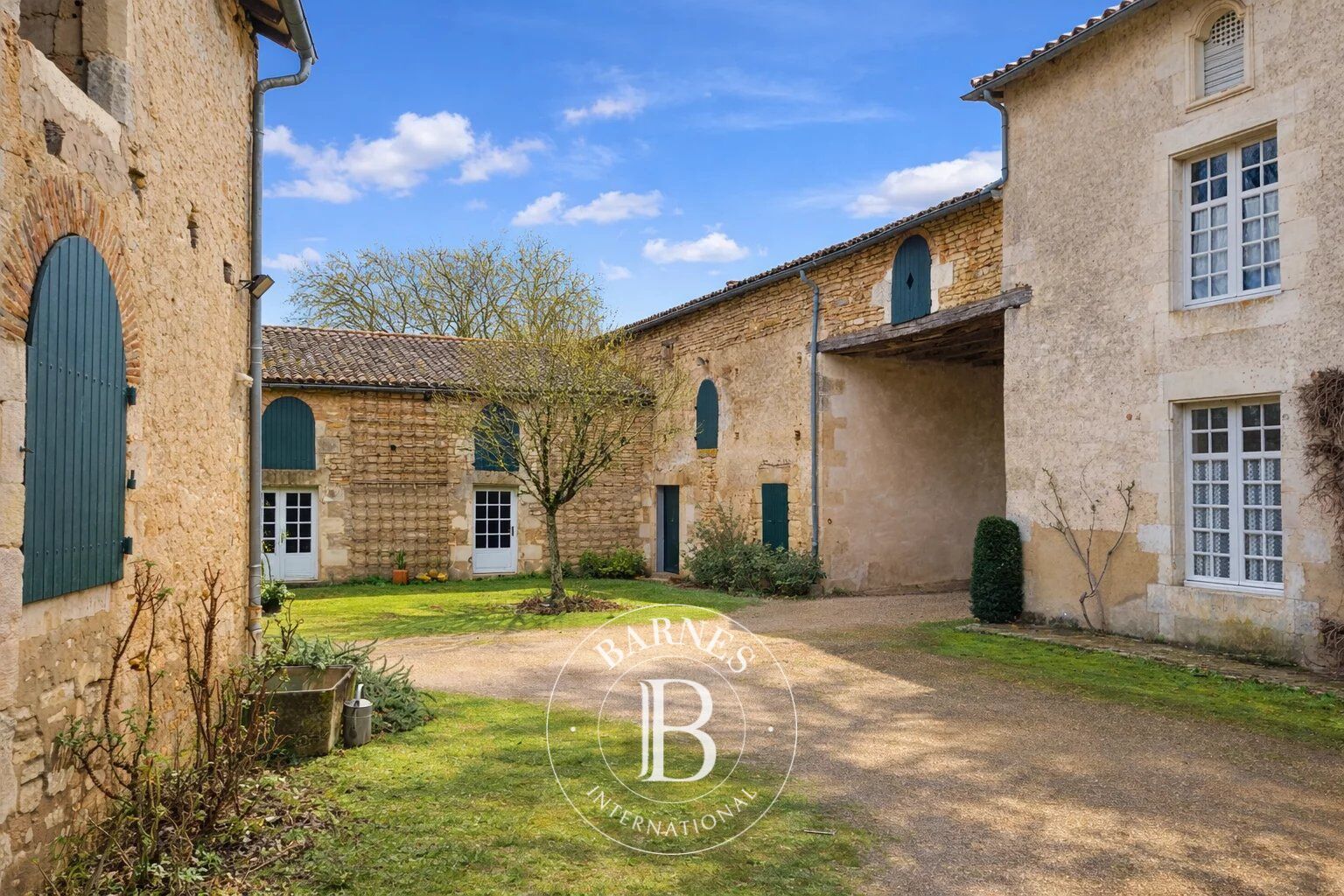 Casa Poitiers - picture 3