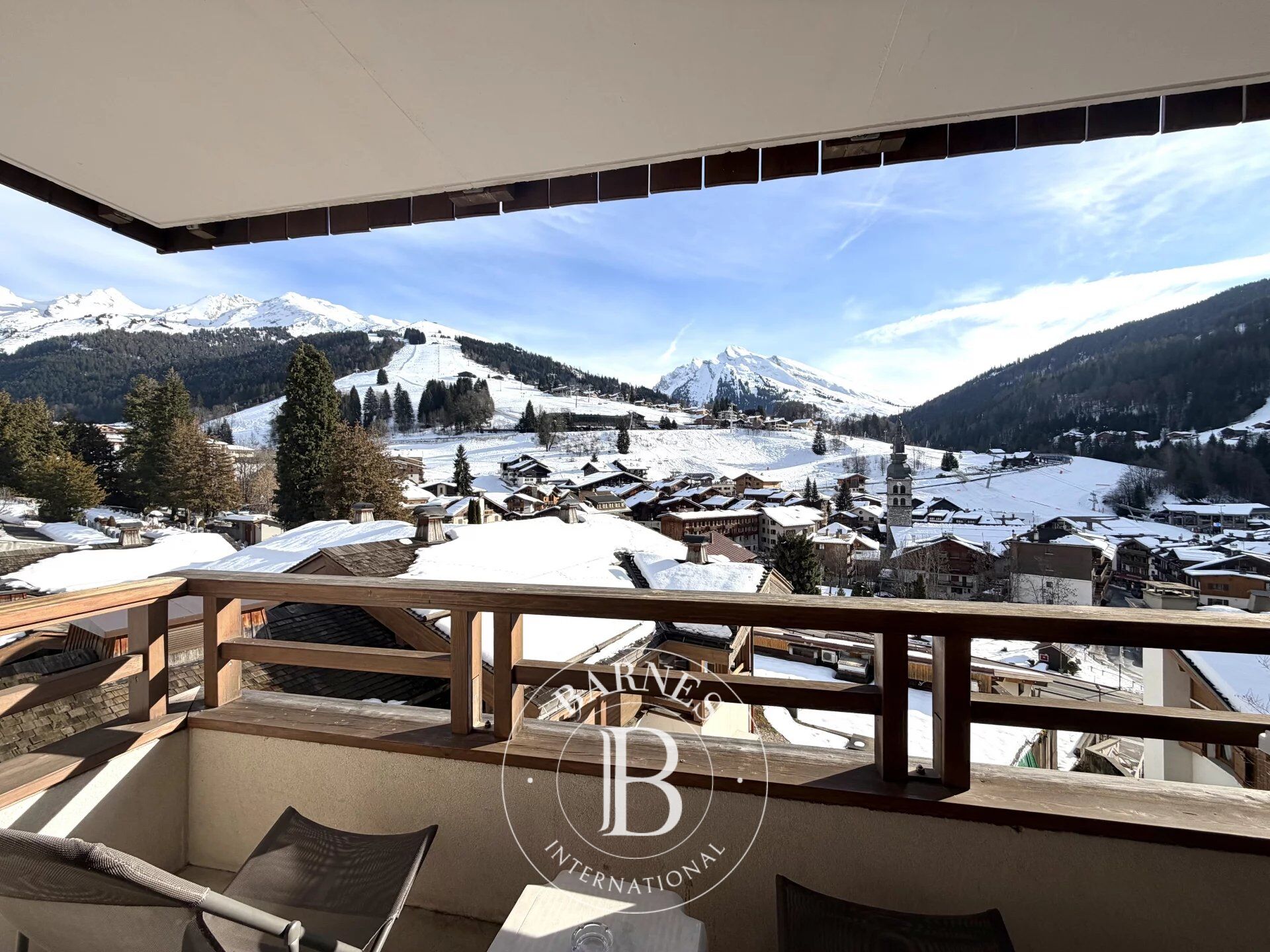 BARNES ARAVIS - LA CLUSAZ - APPARTEMENT COEUR DE VILLAGE - picture 1