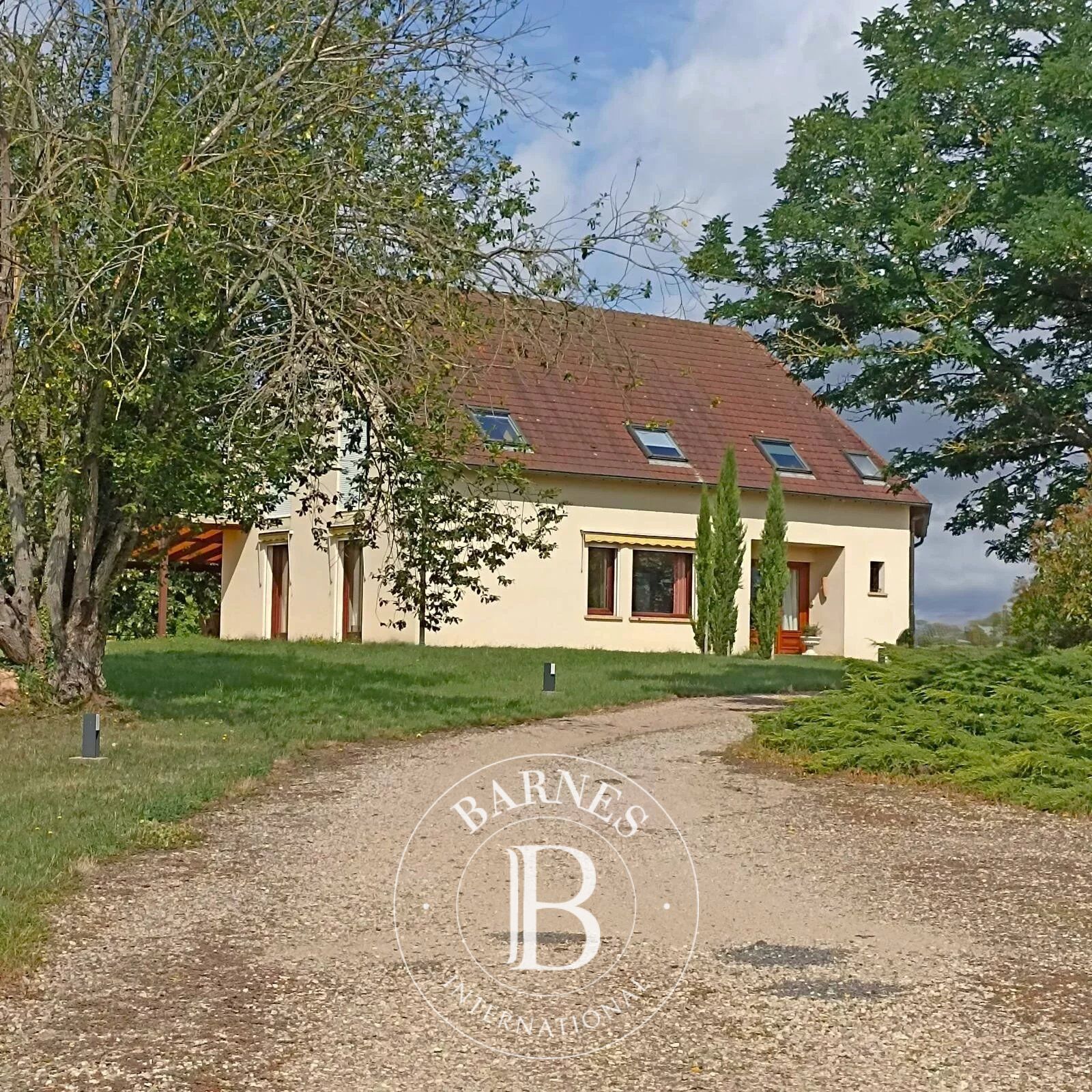 Immobilie Cercy-la-Tour - picture 1