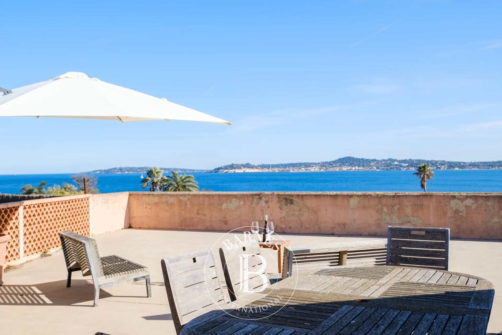 GRIMAUD - PANORAMIC SEA VIEW - ROOF TOP - picture 1