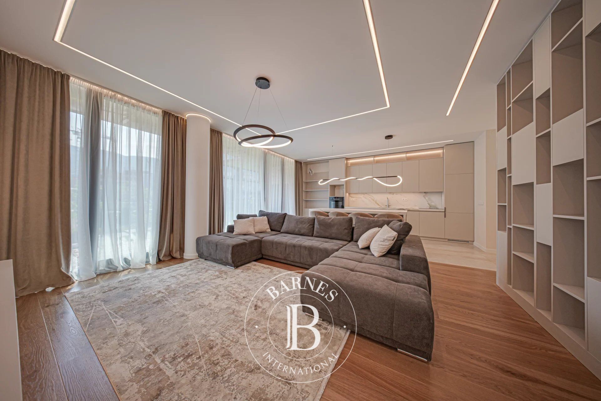 Luxury one-bedroom apartment in an innovative building on Bulgaria Boulevard. - picture 1