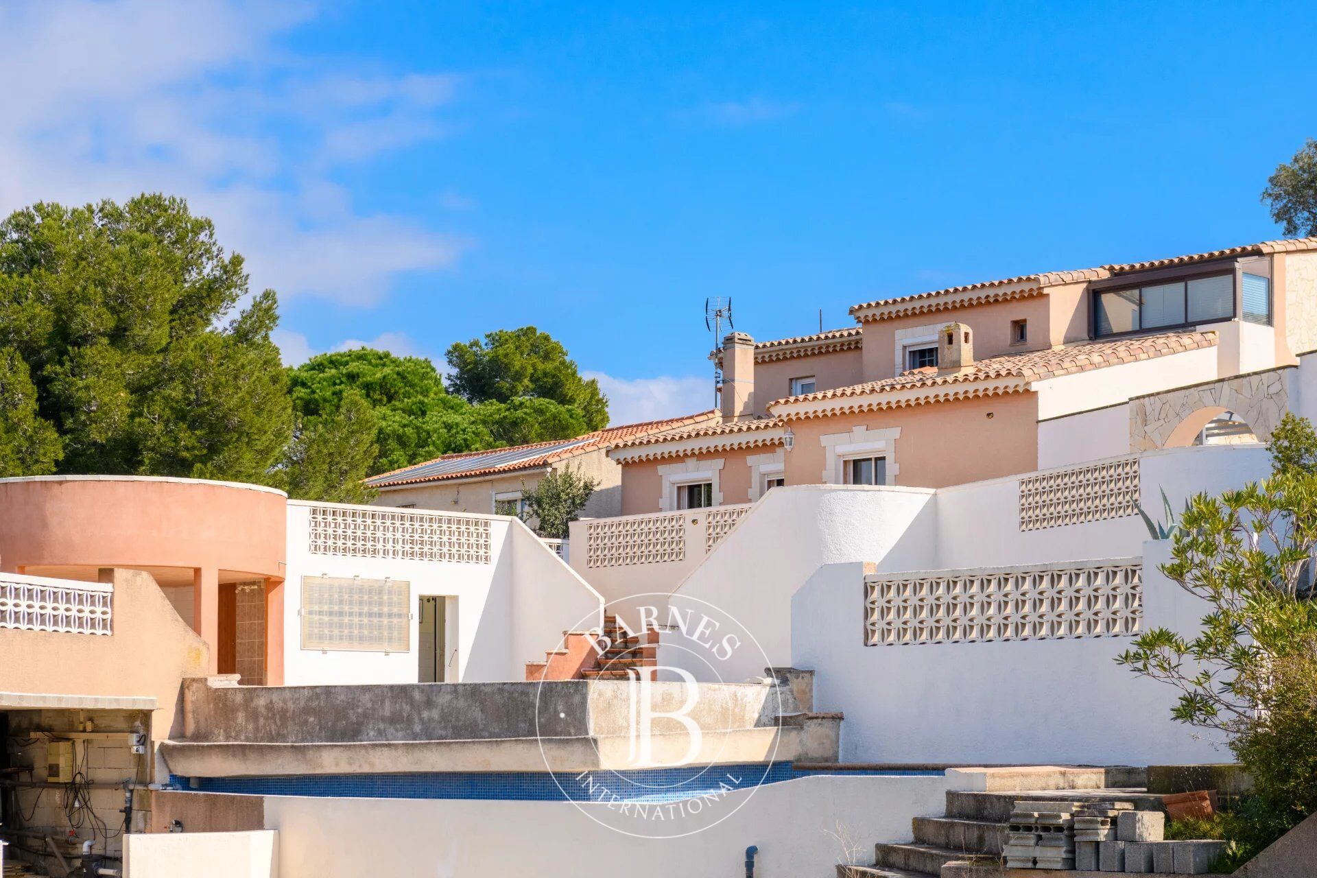 Villa traditionnelle, piscine vue mer, 3 chambres et T2 indépendant - picture 2