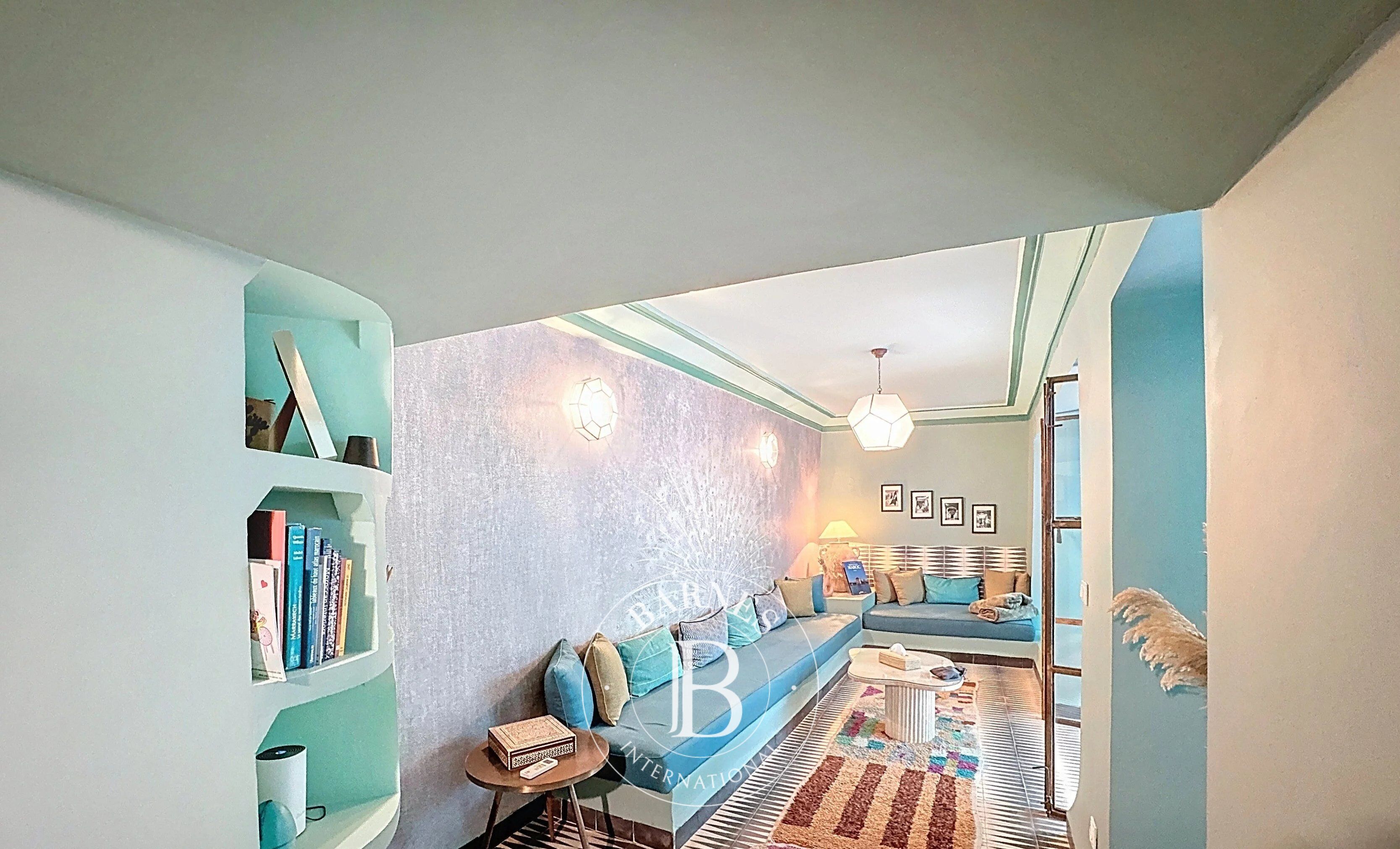 RIAD TITLE OF 140 M² FOR SALE IN MARRAKECH – HEATED POOL & ATLAS VIEW - picture 3