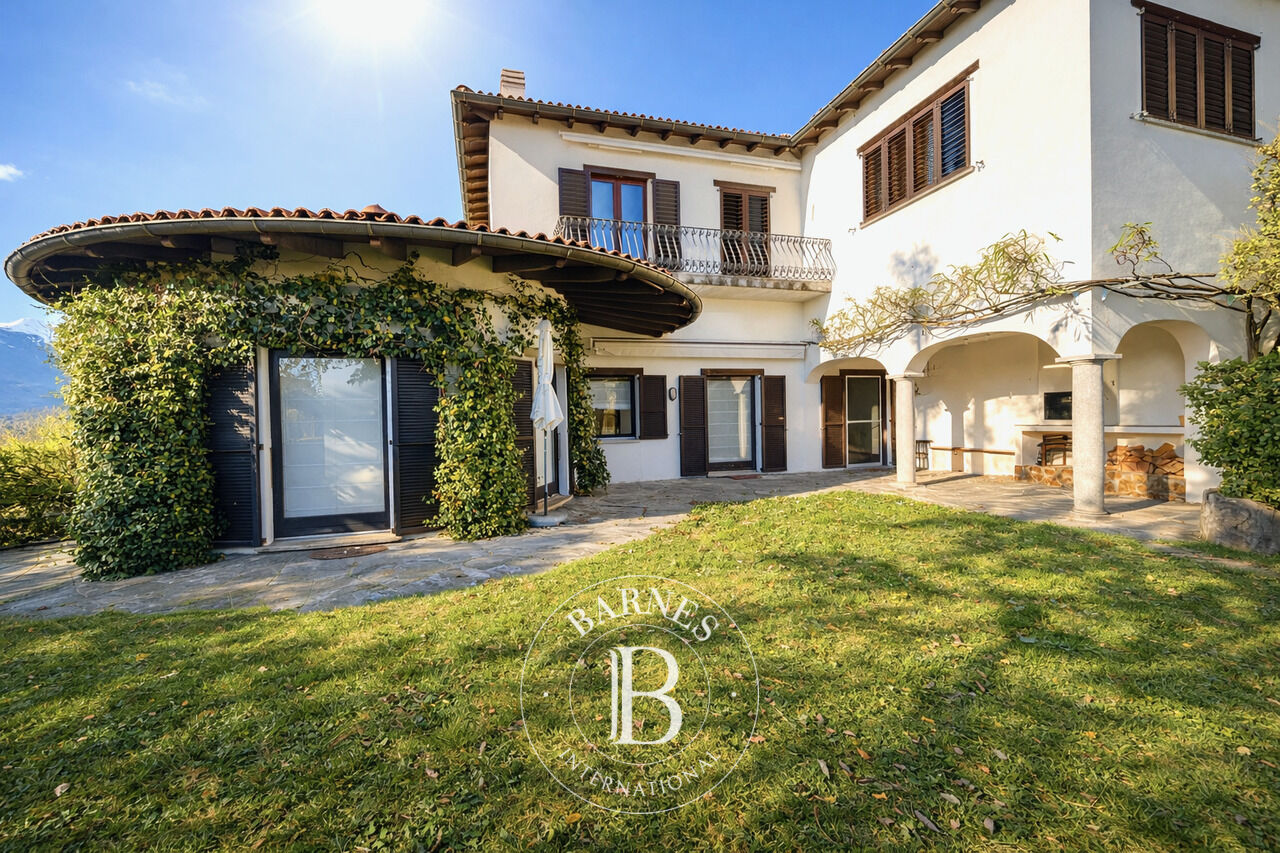 Apartment Comano - picture 2