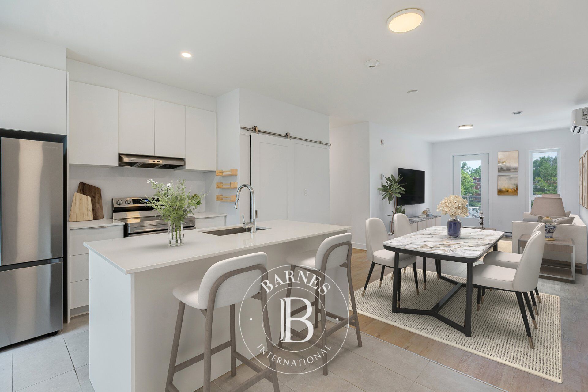 7237 Rue St-Hubert #203  Montréal (Villeray/Saint-Michel/Parc-Extension) (Montréal) - picture 1