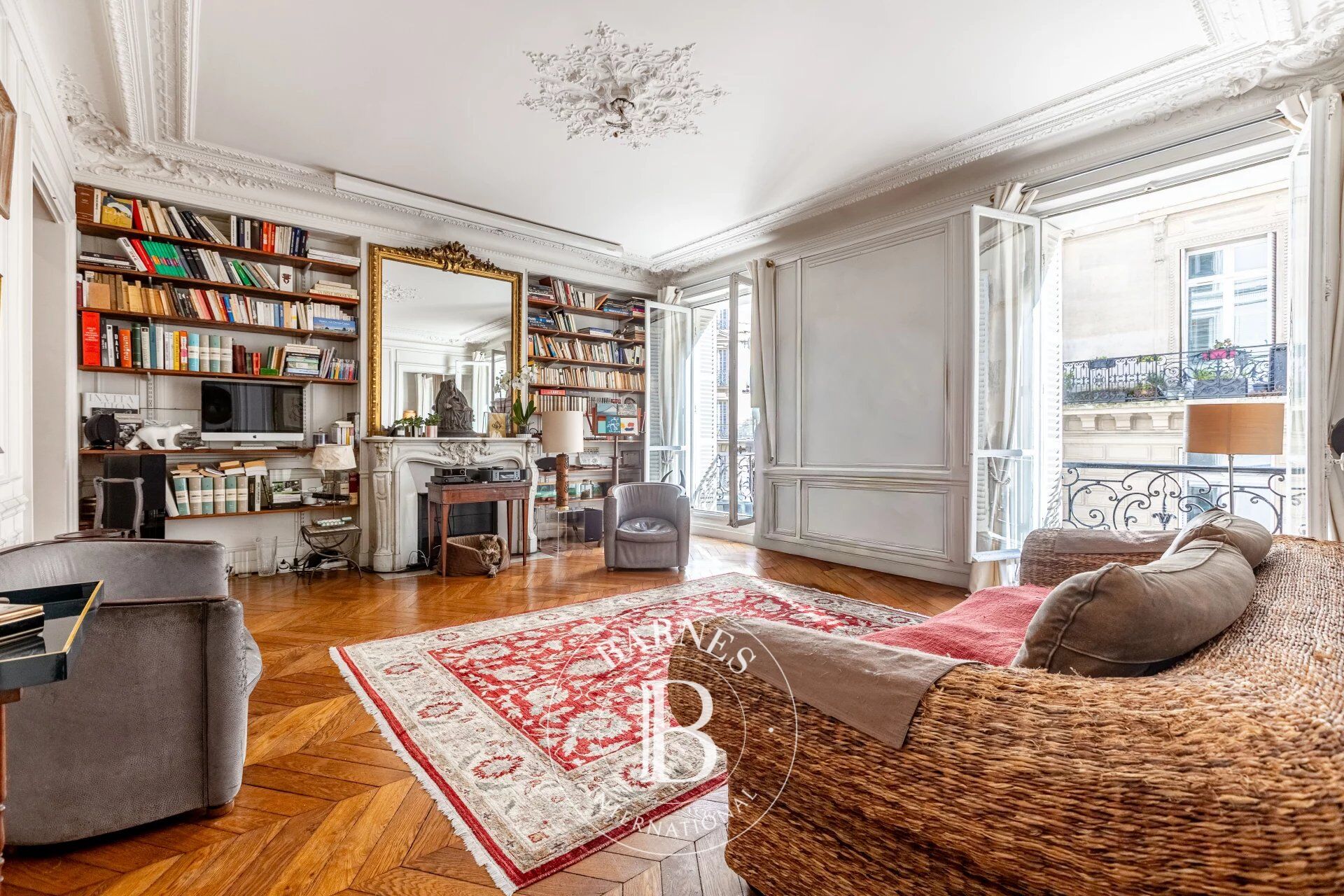 Exclusivité - Paris 17 - Monceau / Catroux - Appartement 3 chambres - picture 2