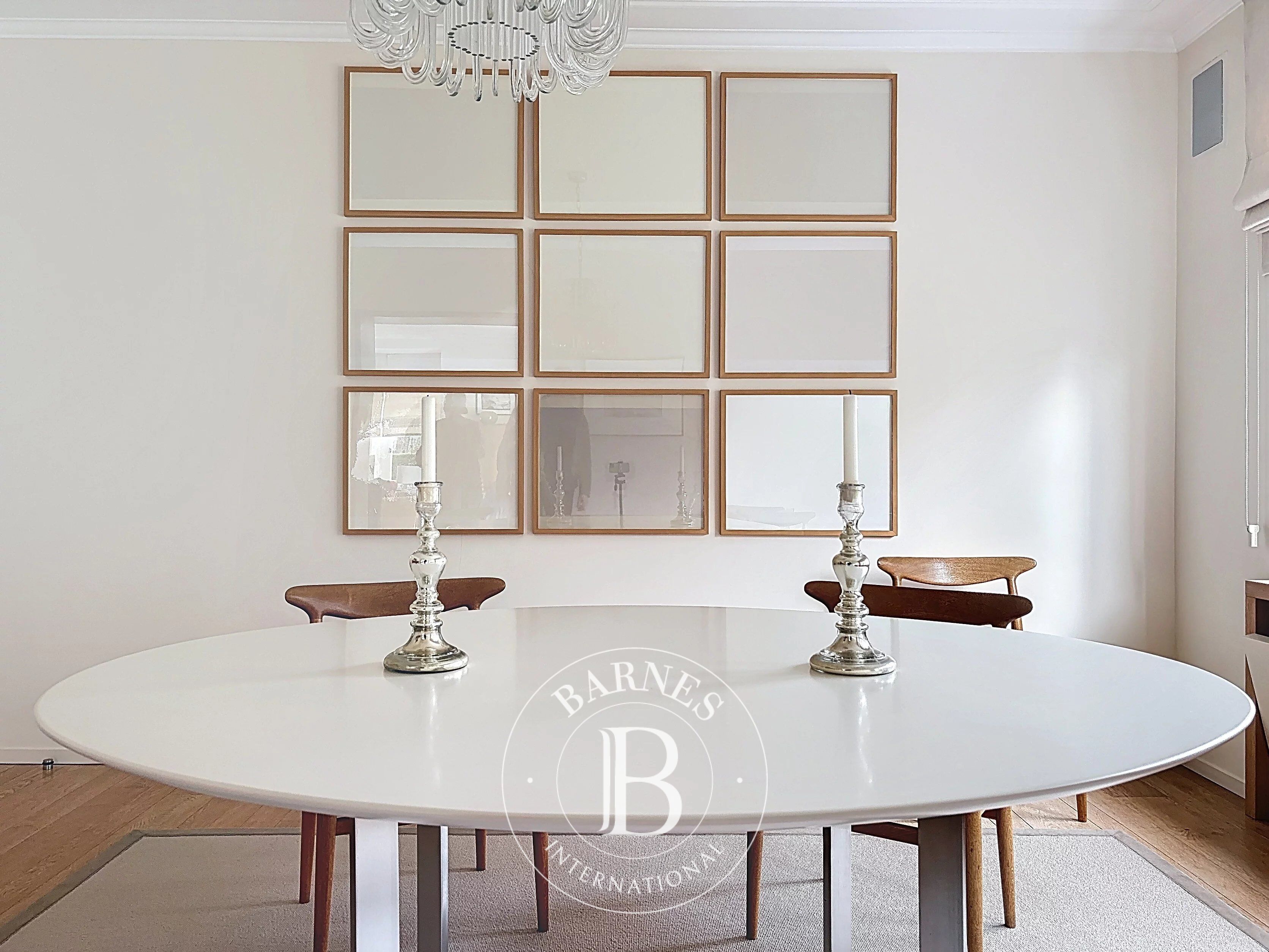 ESOUS OFFRE -legant family villa of character – ±240 m² of living space on approximately 10 acres of land - picture 3