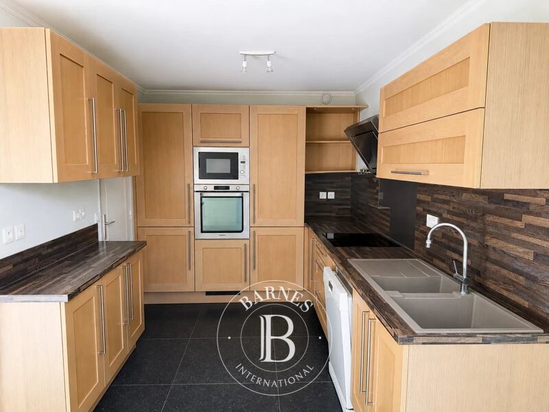 For Sale Apartment | La Madeleine - picture 2