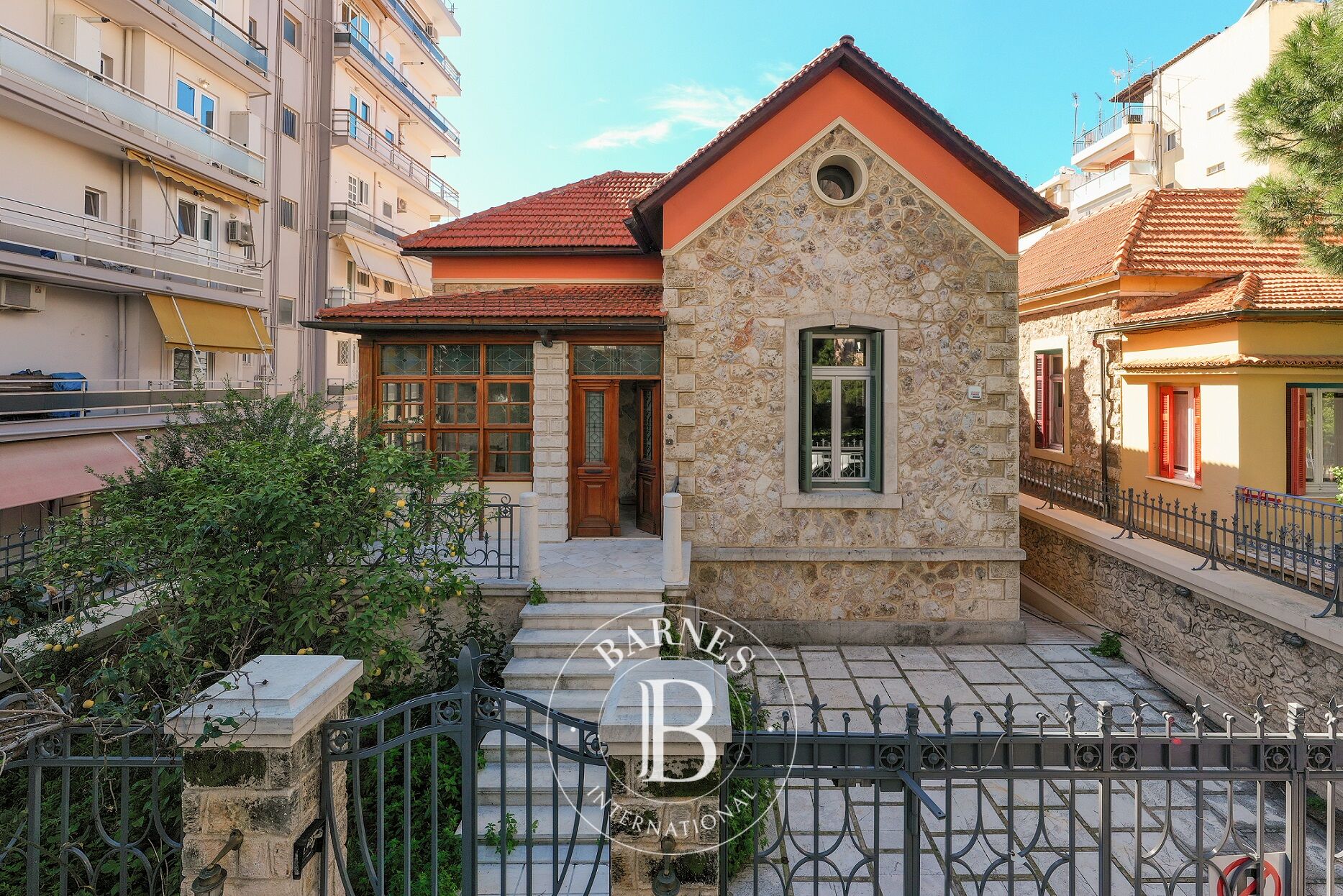 Casa Athens - picture 1