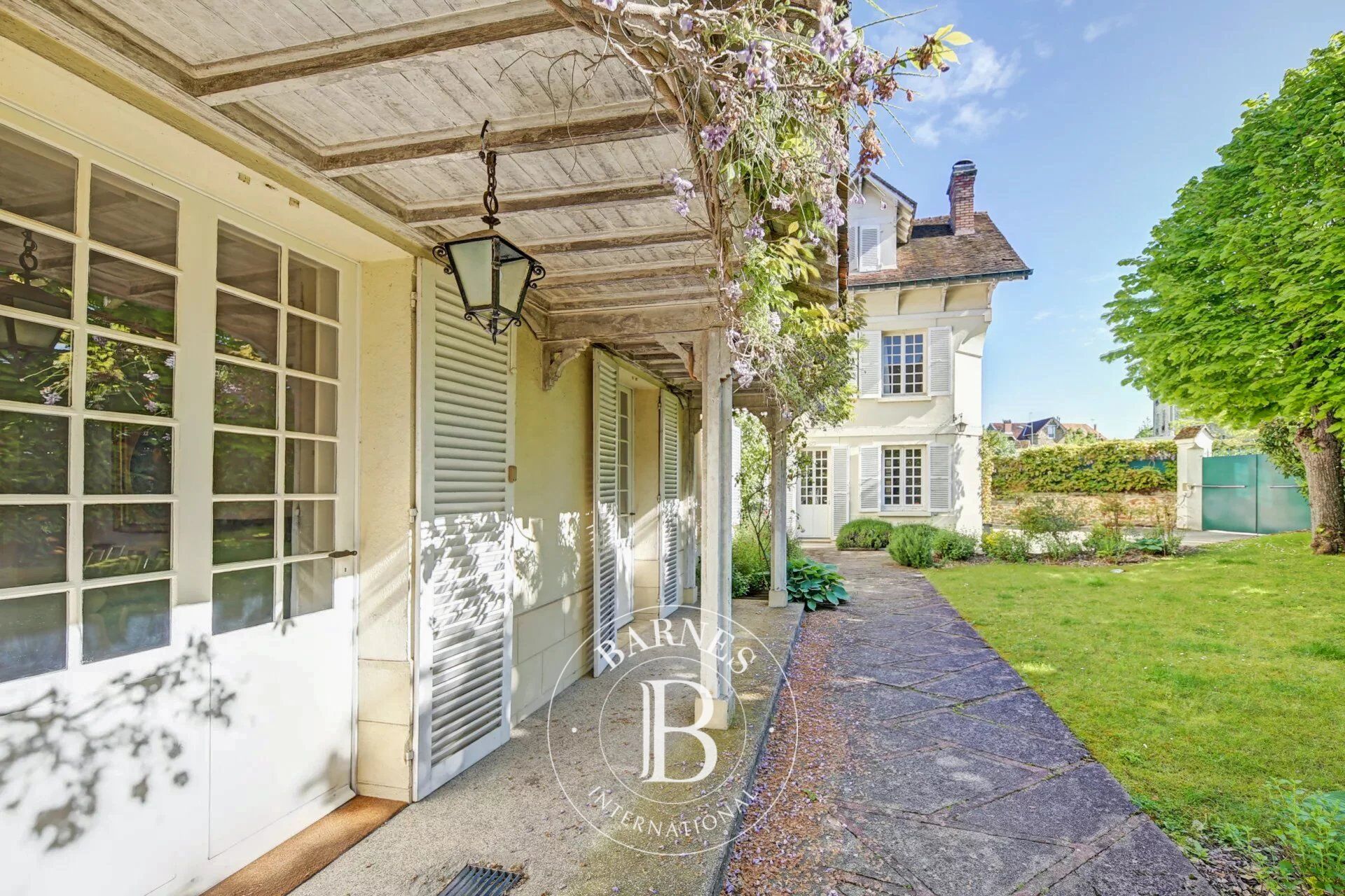Haus Le Chesnay - picture 1