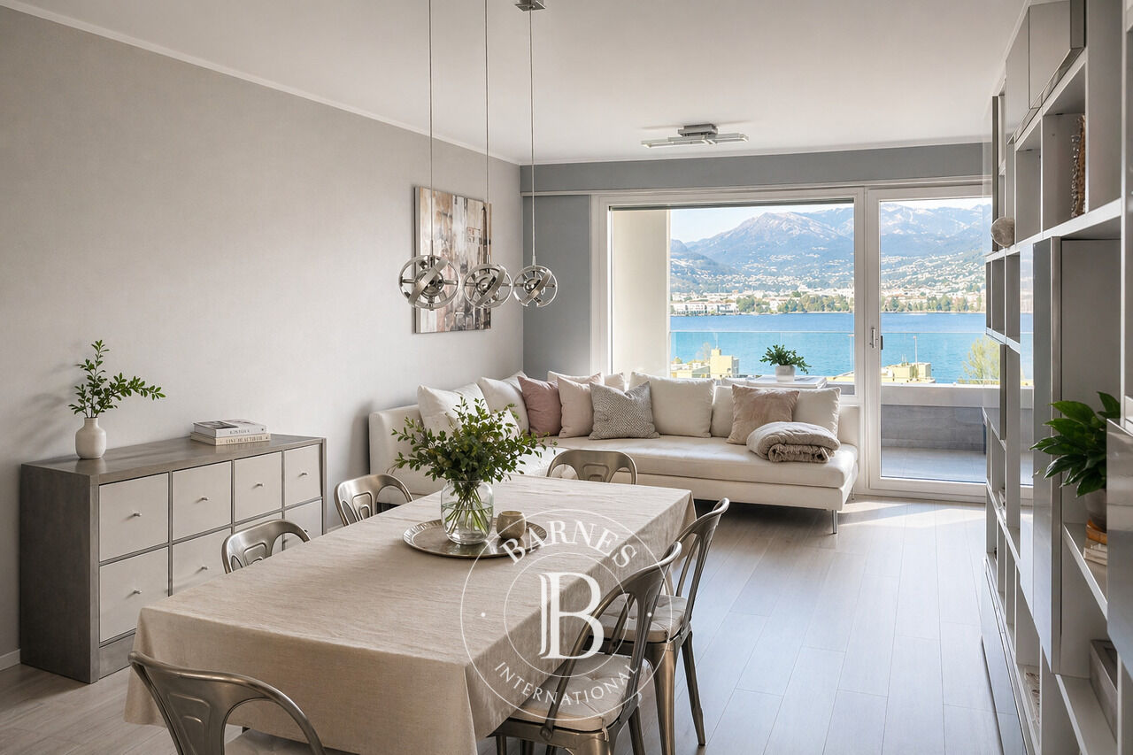 Lugano, Paradiso: appartement rénové de 3,5 pièces avec vue sur le lac - picture 1