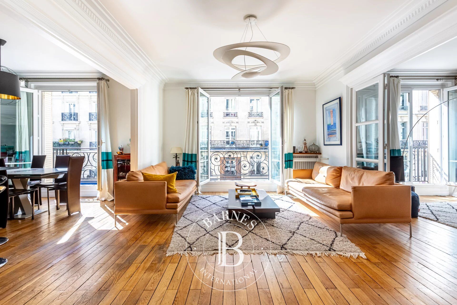 Paris 17 - Courcelles - Appartement 3/4 Chambres -  exposition Sud/Ouest - picture 1