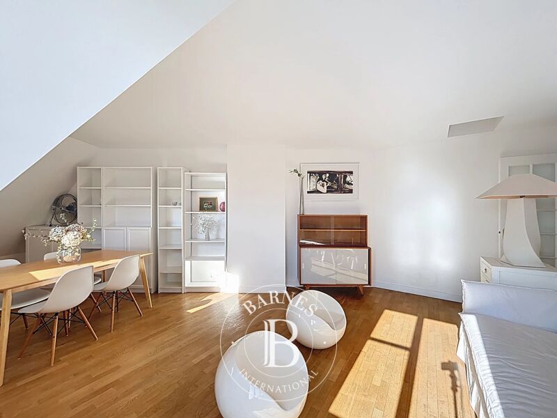 For Rent Apartment | Paris 17ème - picture 2