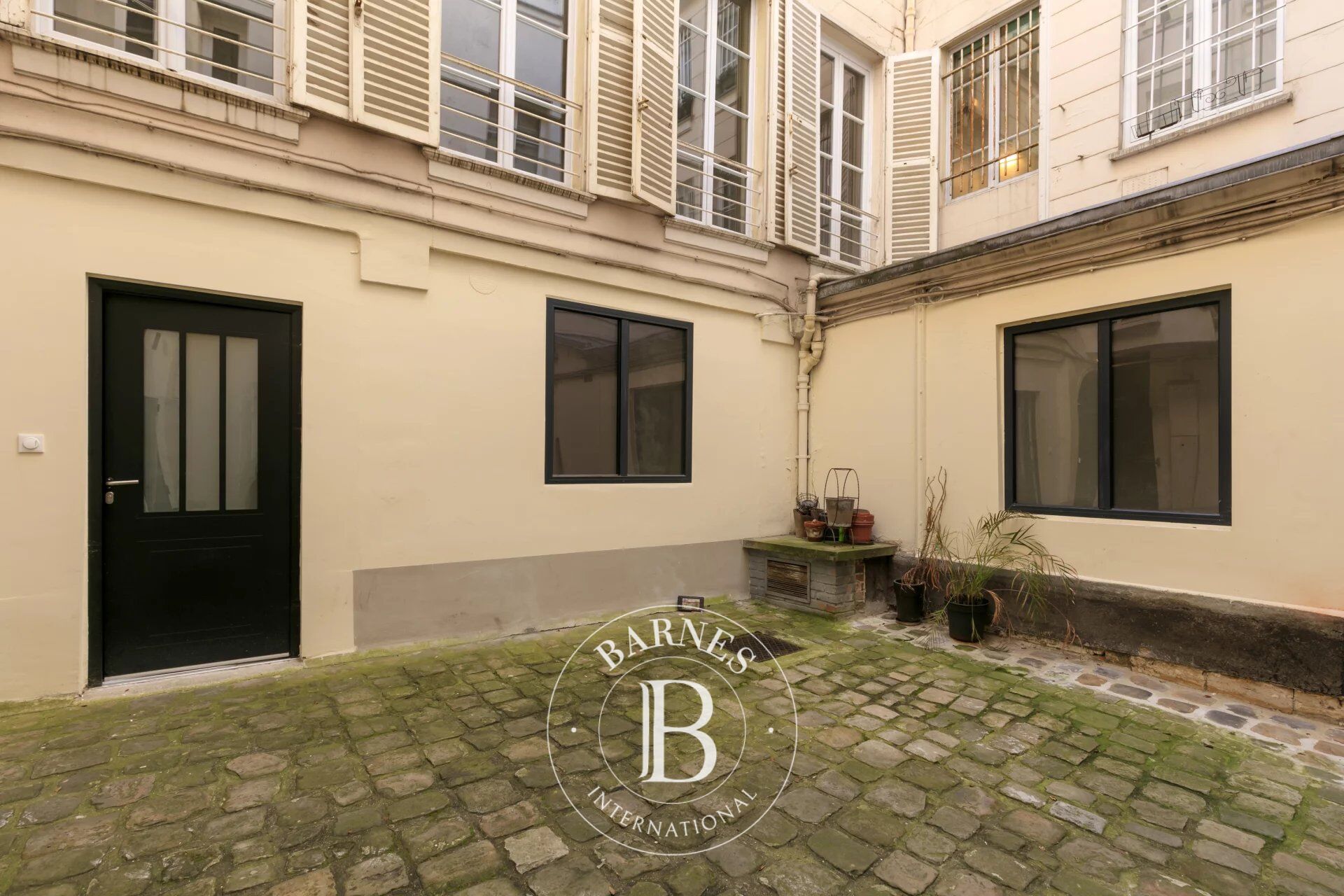 Büro Paris 3ème - picture 1