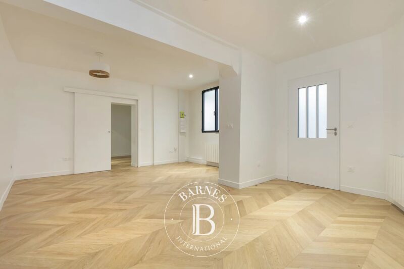 For Sale Office | Paris 3ème - picture 2