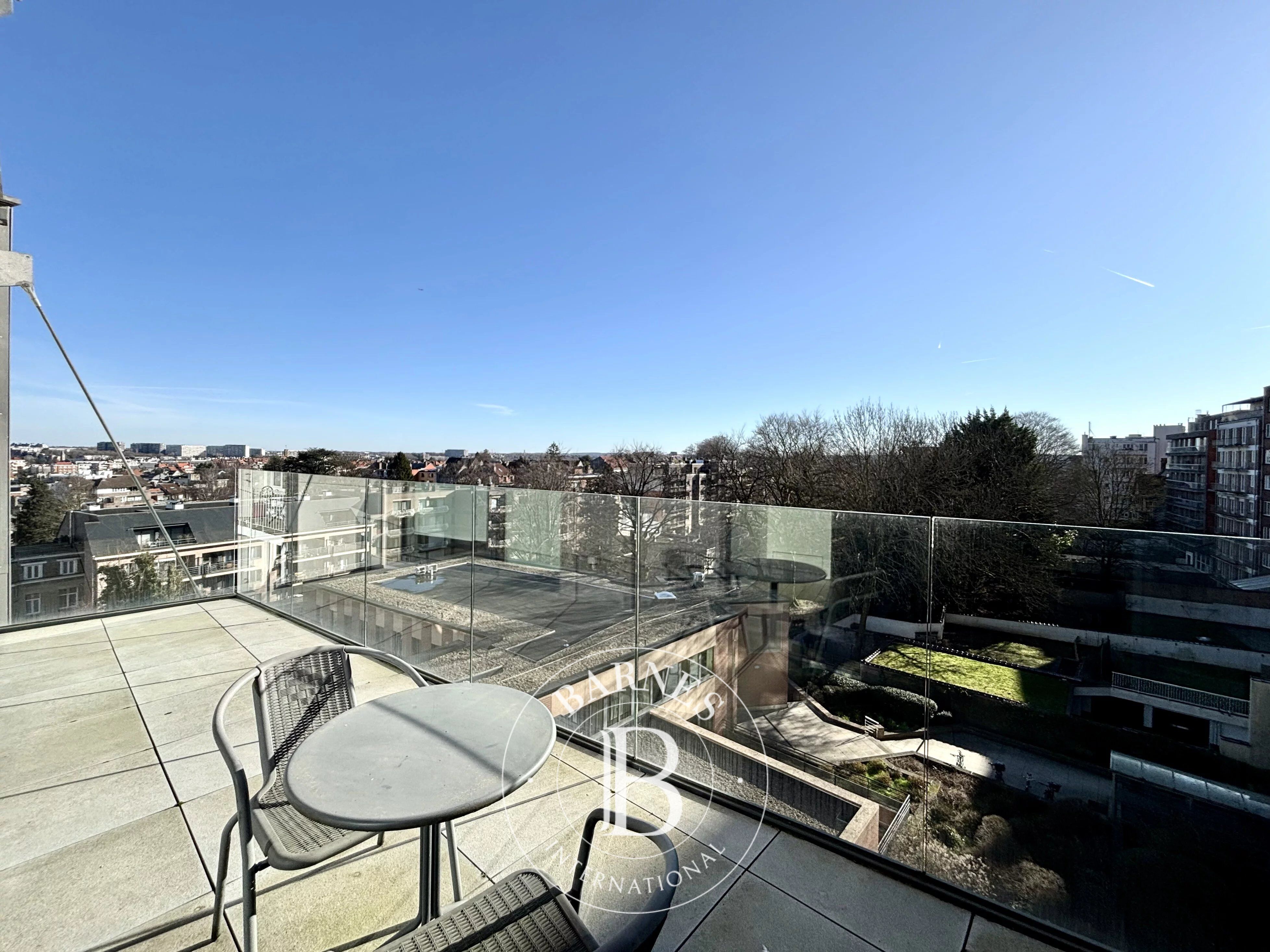 Woluwe-Saint-Pierre - Investment building - 7 apartments - picture 3