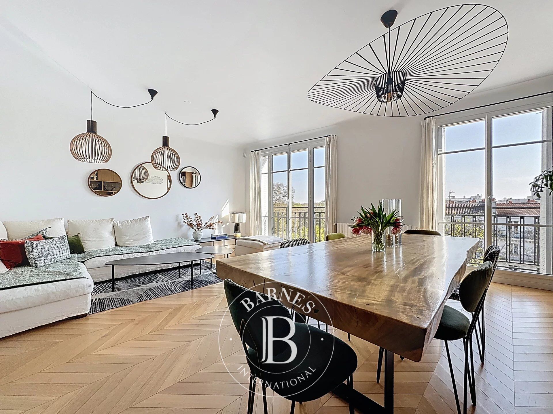 The BARNES rental department is presenting this property: - picture 1