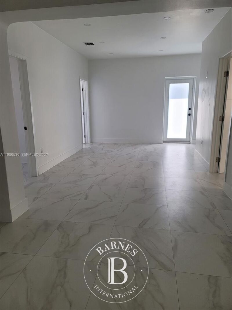 For Sale Apartment | Miami - picture 2