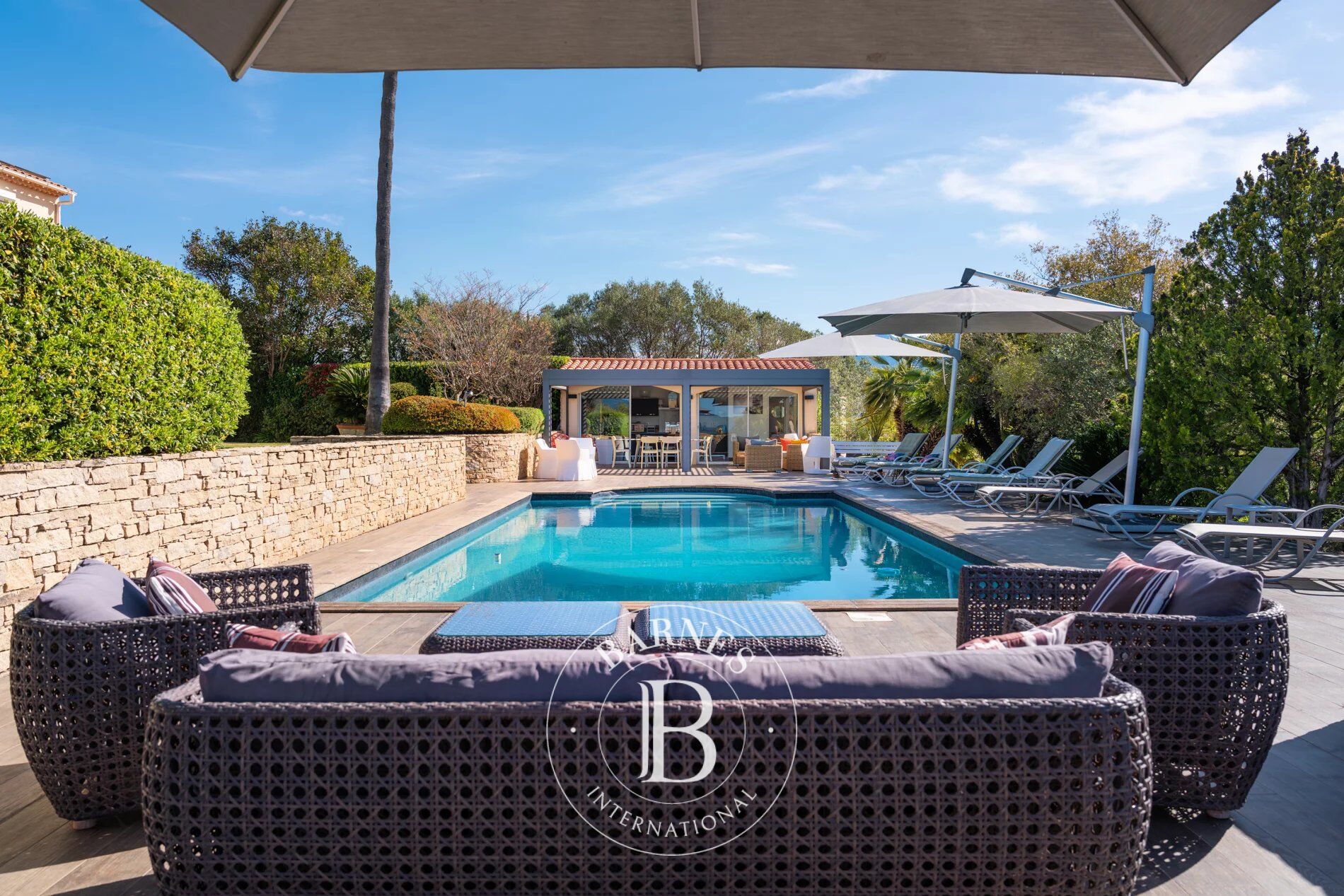 Exclusivité, Afa, Ajaccio, Villa 4 chambres, piscine chauffée, pool house, aperçu mer, proche plage - picture 3