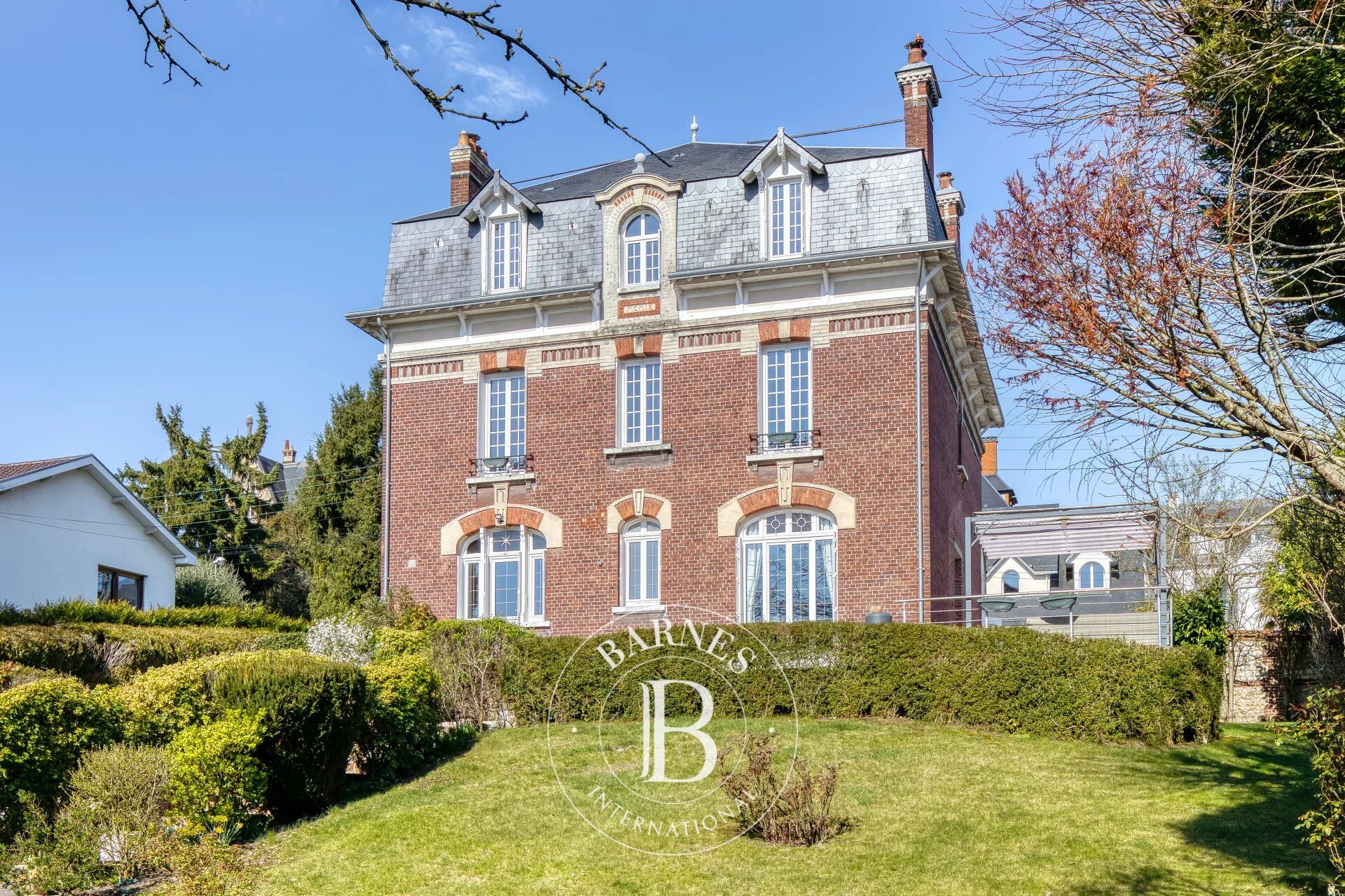 Mont Saint Aignan - Saint André - Maison Bourgeoise avec jardin clos à 5min de la Gare de Rouen - picture 1