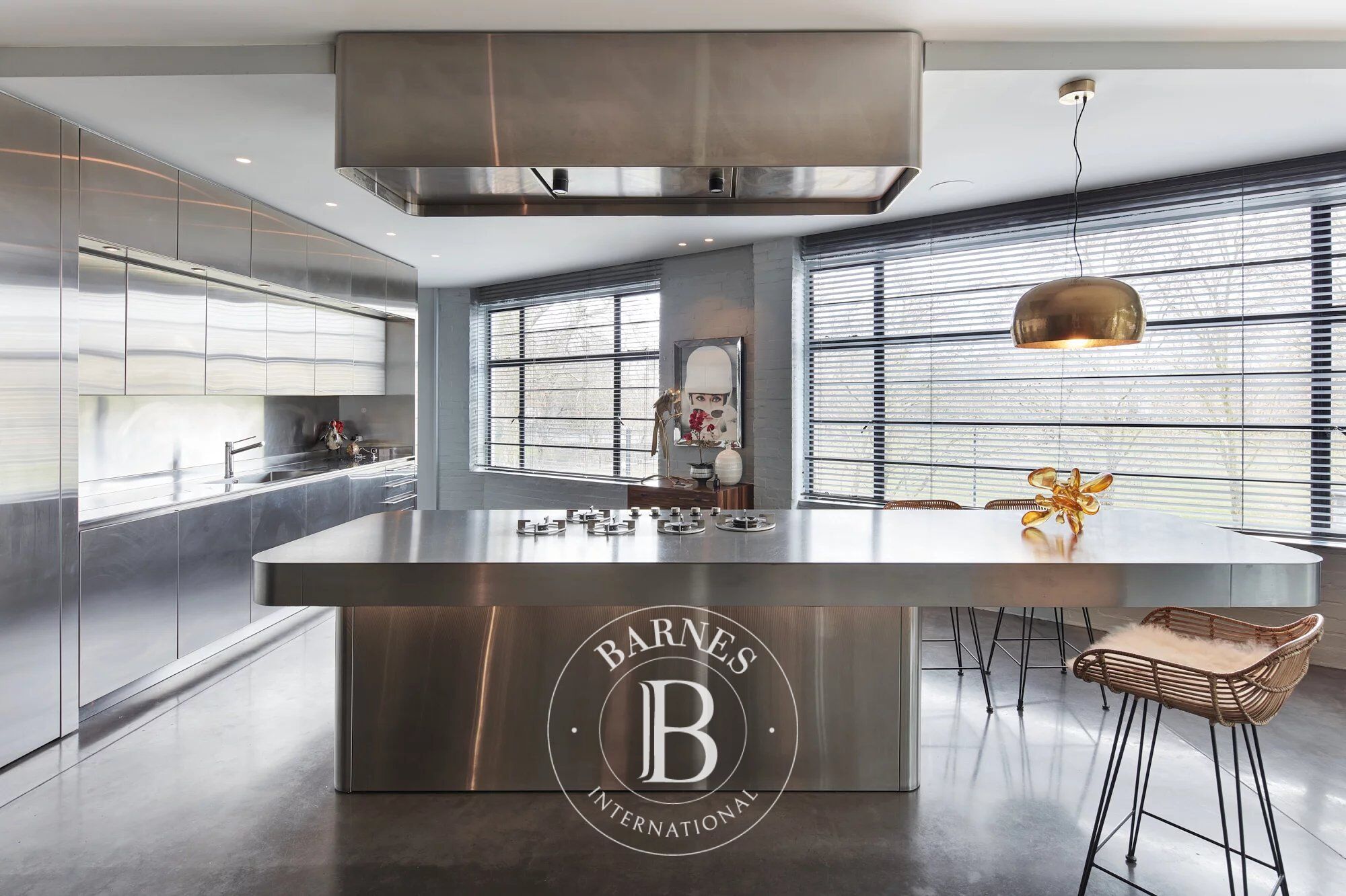 For Rent Apartment | London - picture 10