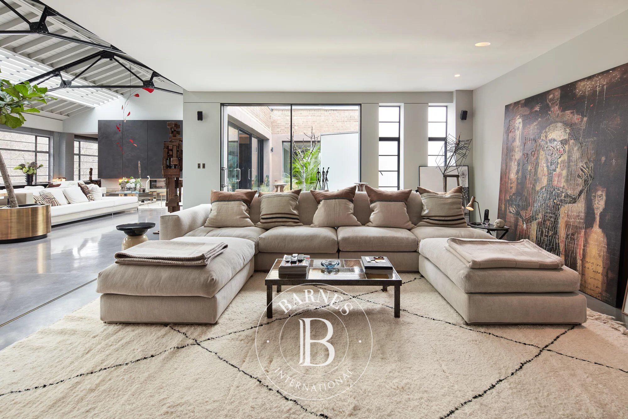 For Rent Apartment | London - picture 7