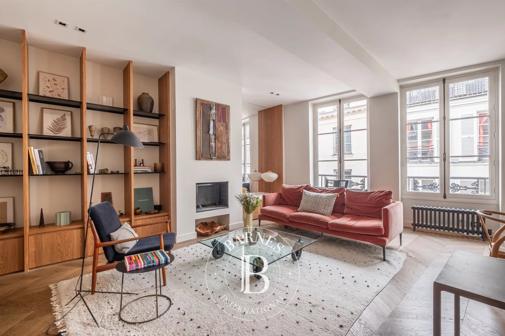 Paris 7 - Bac - Appartement en parfait état - Adresse prisée - 3 chambres - picture 2