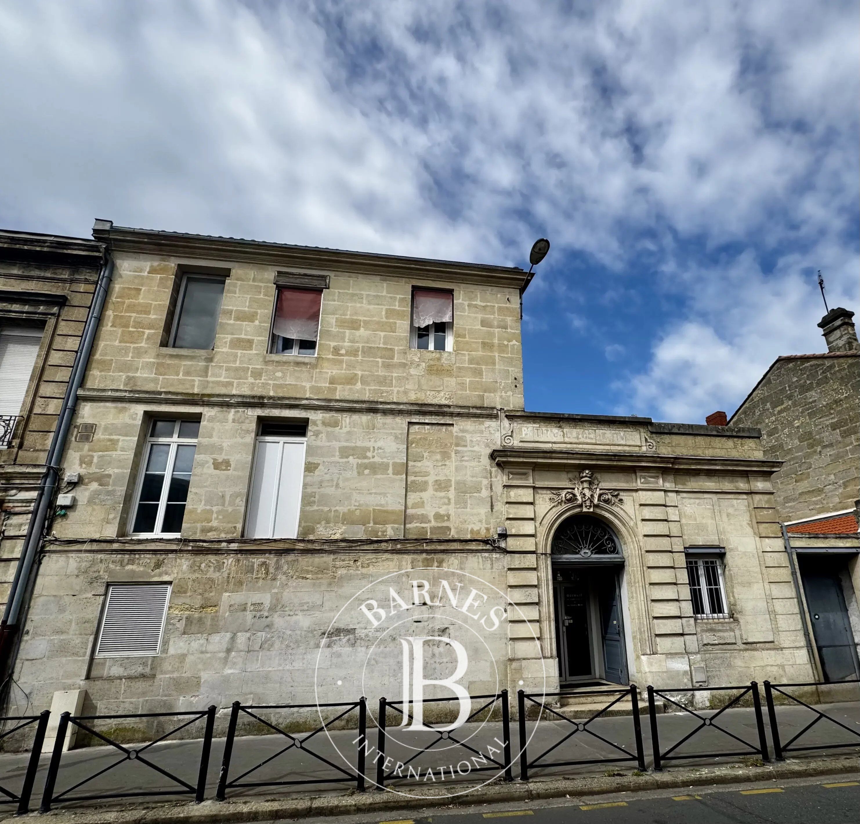 Bordeaux Labottière - Immeuble de 796 m² - Parking - picture 1