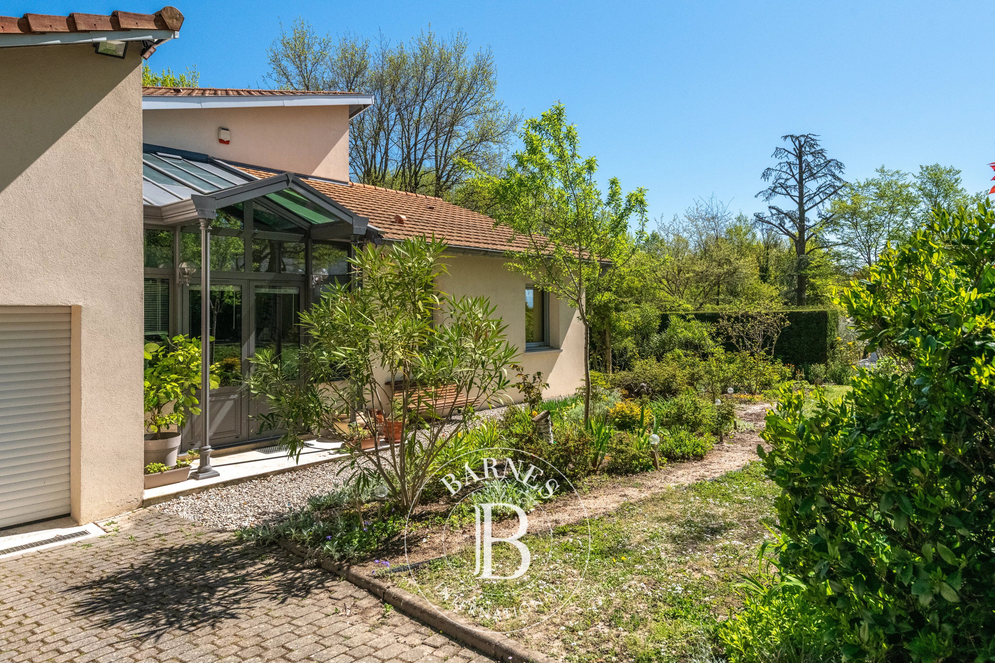 Casa Charbonnières-les-Bains - picture 3