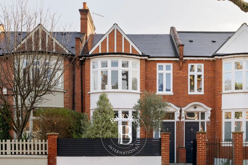 For Rent House | London - picture 1