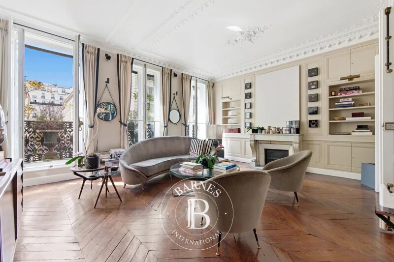 Vente Appartement - Paris 2 - Beaux Volumes -... - picture 3