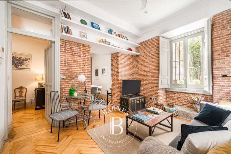 For Rent Apartment | Madrid - picture 1