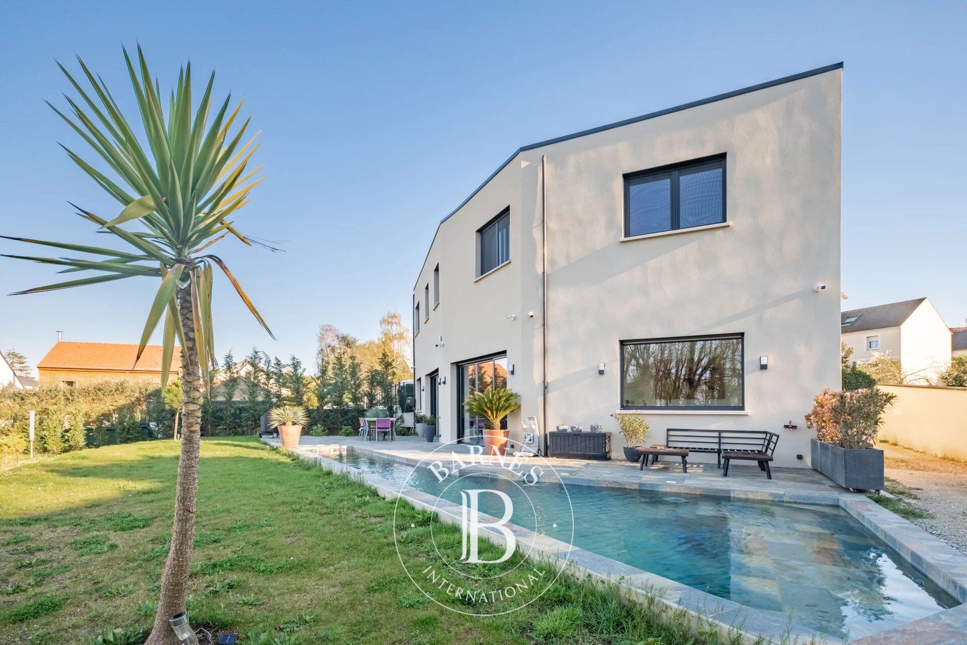 Casa Orgeval - picture 1