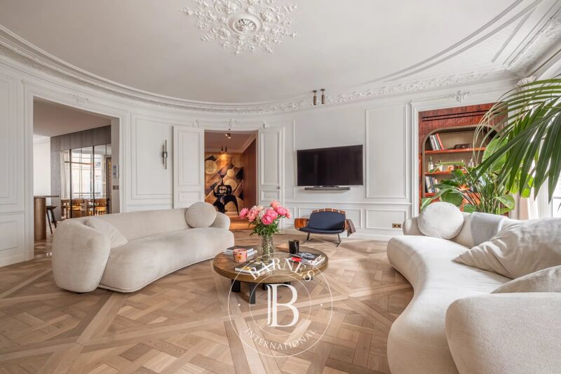 For Sale Apartment | Paris 7ème - picture 3