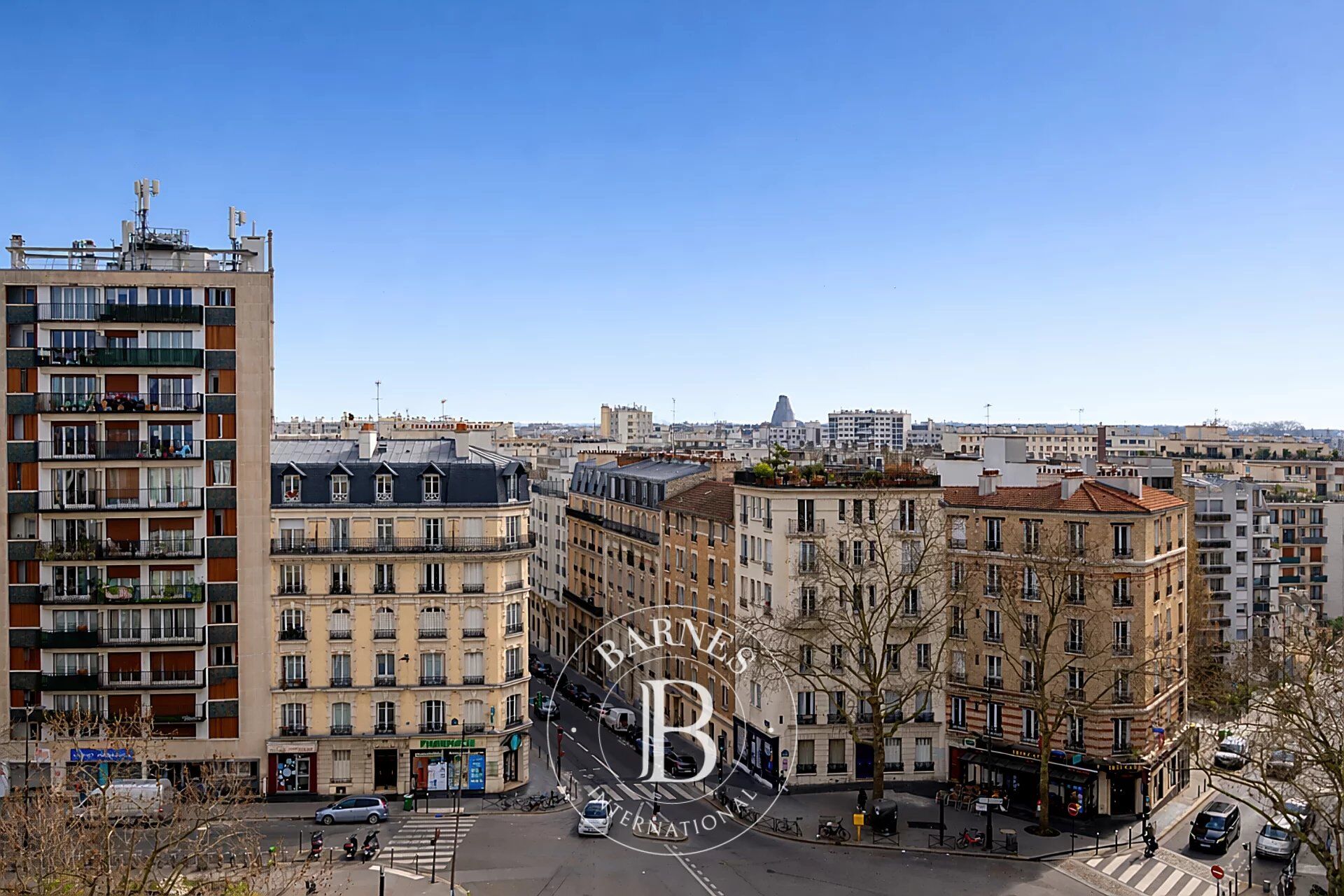 OFF MARKET - Etage élevé - Vues dégagées - Bel Air - picture 2