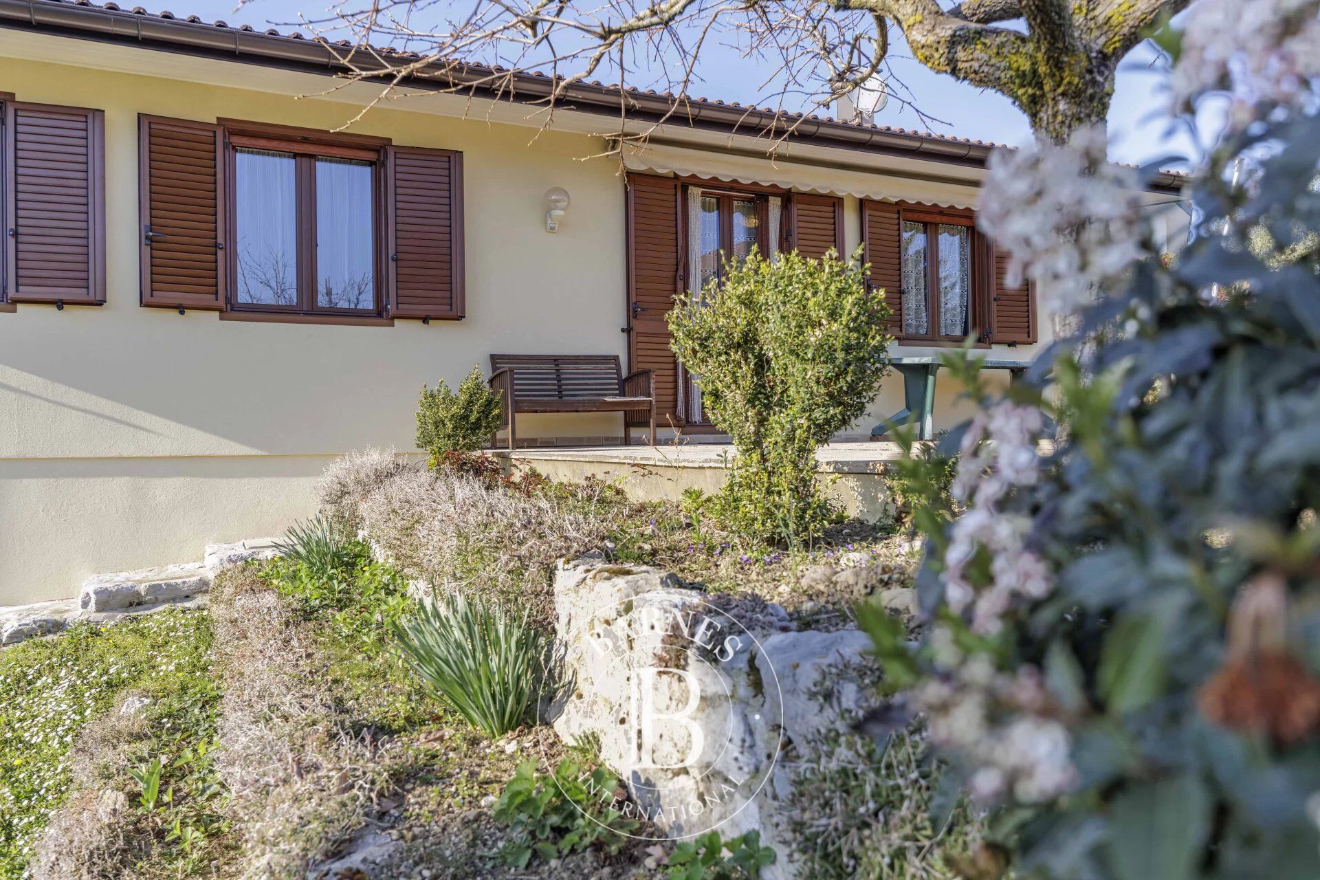 Casa Saint-Julien-en-Genevois - picture 2