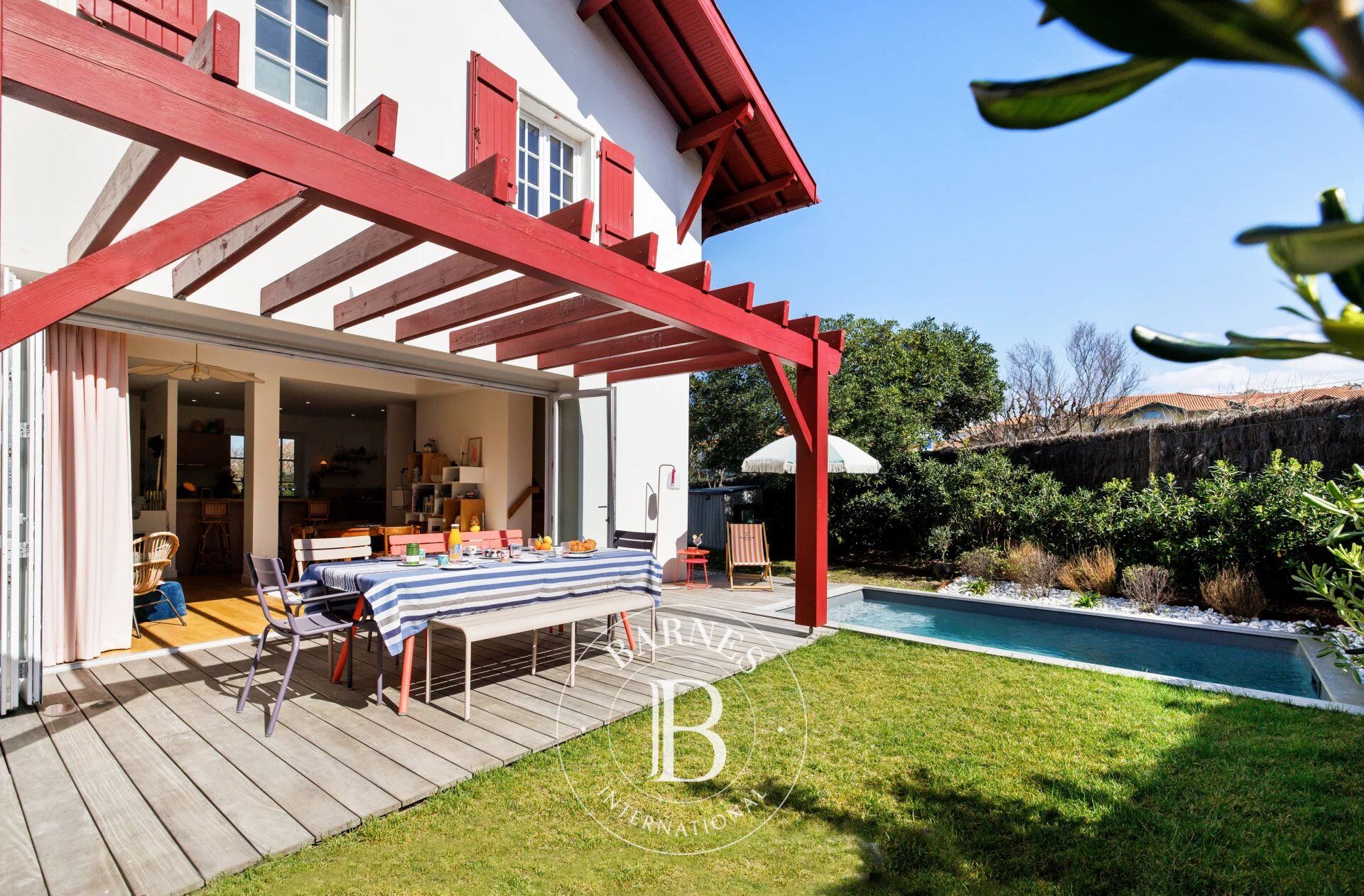 CORAIL – Colorful, bright house with a small pool at the foot of Milady Beach – 3 bedrooms & 2 shower rooms – 6 people – Biarritz - picture 1