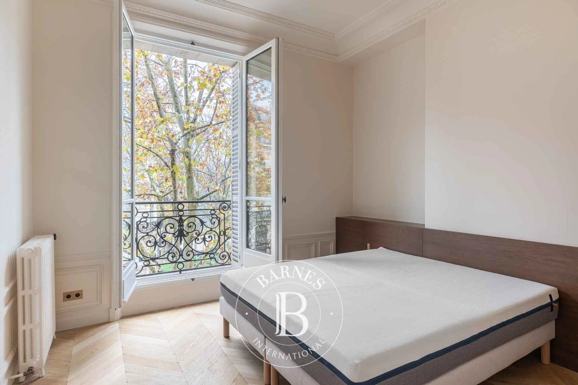 For Sale Apartment | Paris 7ème - picture 10