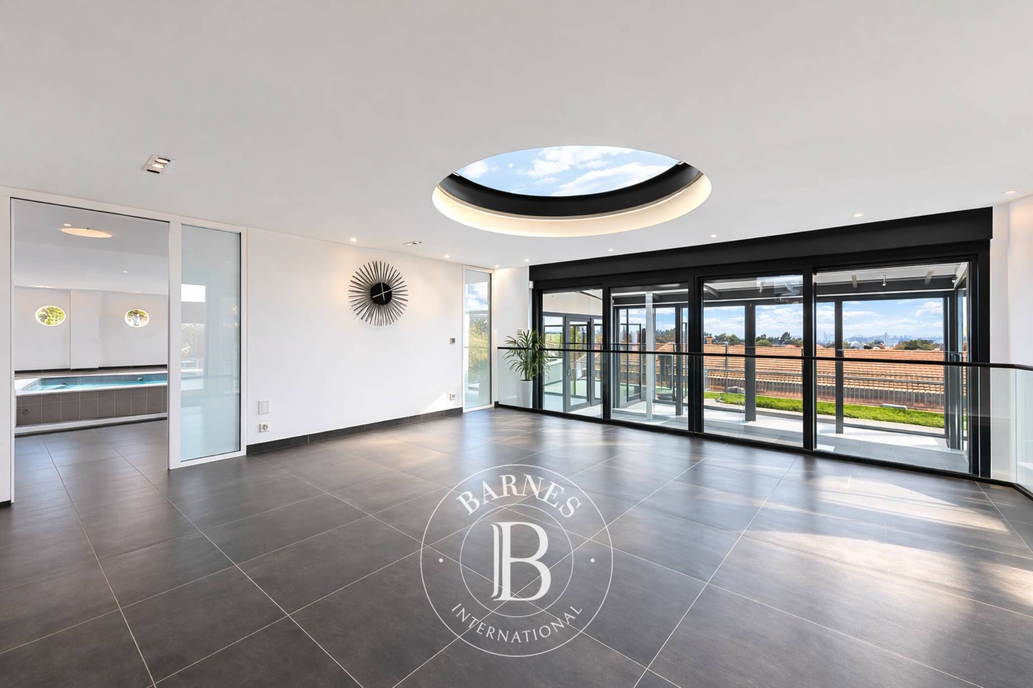 For Sale Villa | 1029 - picture 5