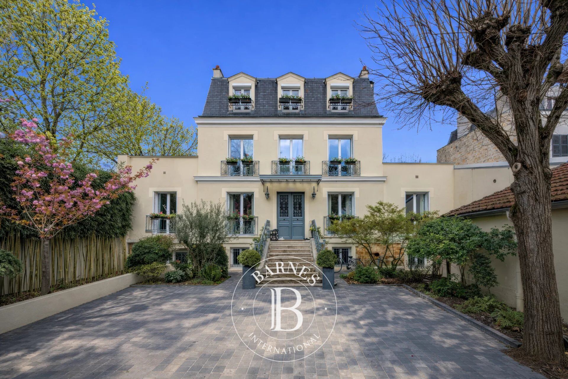 Propriété 10 pièces 270 m² - Secteur Bois Clos D'Orléans - picture 1