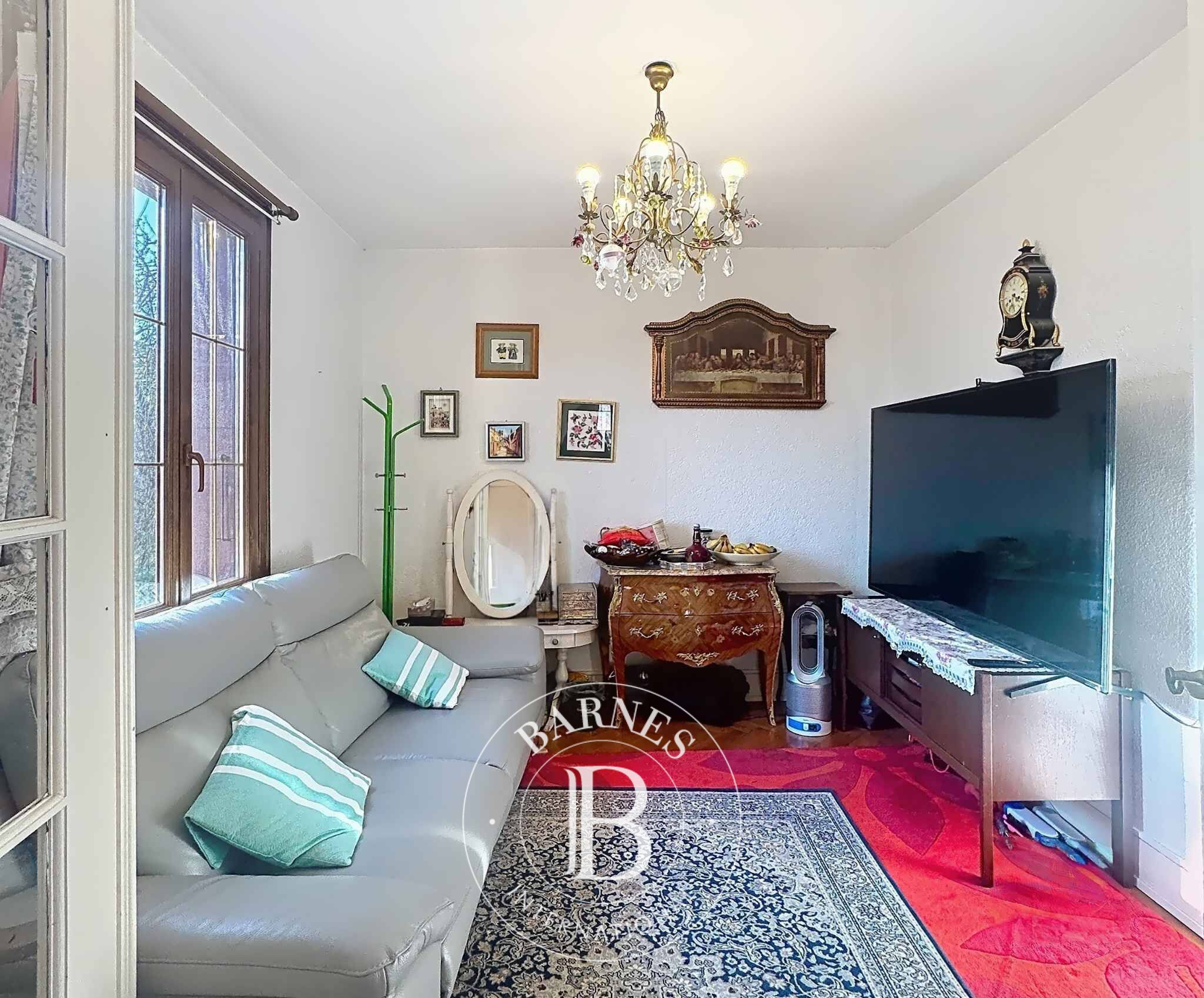 Villa Châtelaine - picture 2