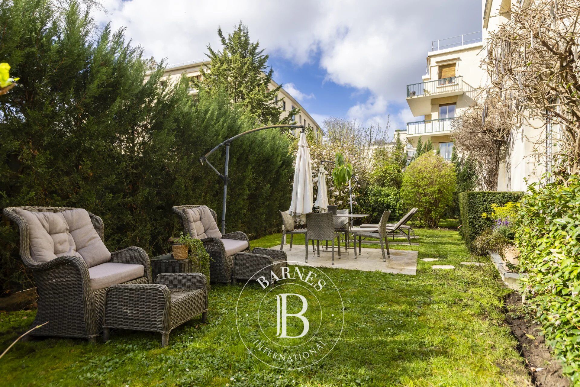 Piso Neuilly-sur-Seine - picture 1