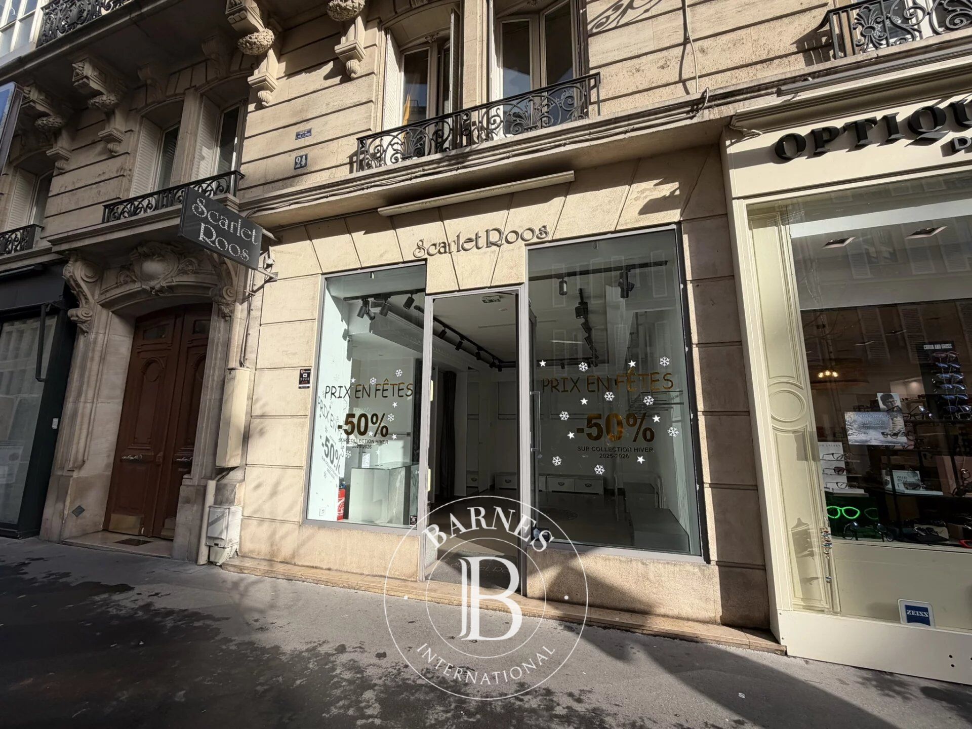 Business Neuilly-sur-Seine - picture 1