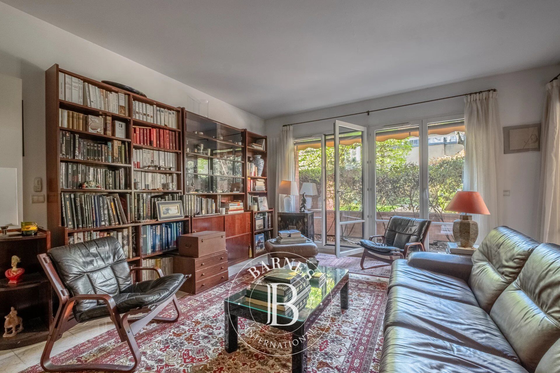 Saint Placide - Duplex Apartment with Terraces - picture 3