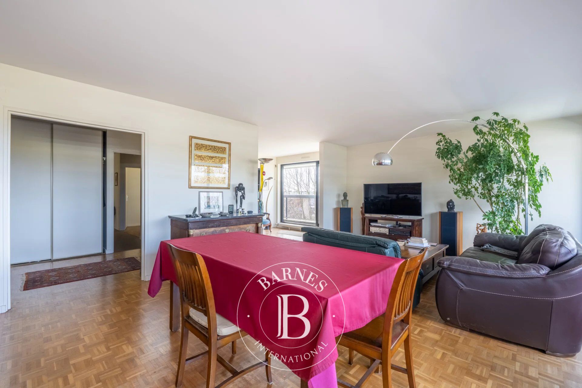 Le Chesnay - Domaine de Rocquencourt - dernier étage avec vue panoramique - appartement 120.50 m² - 3/4 chambres - un box - picture 2