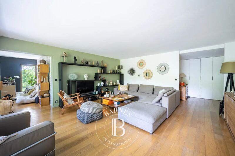 For Sale Apartment | Le Chesnay - picture 2