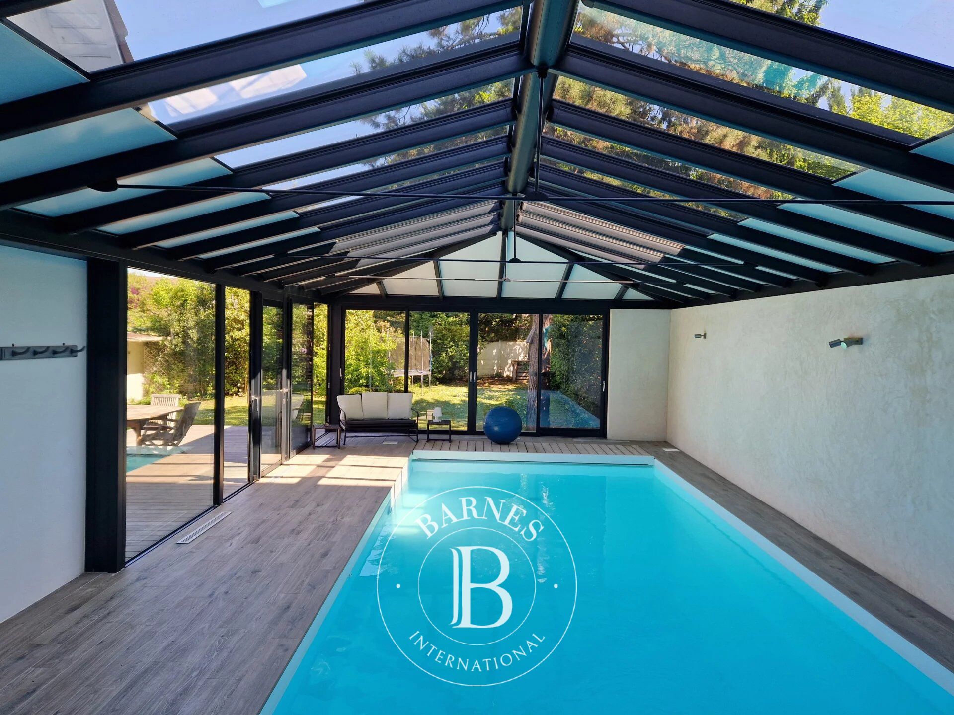 Soisy-Sous-Montmorency (95) - Maison Familiale - Piscine Indoor - picture 1